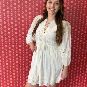 Elegant White Lace Dress